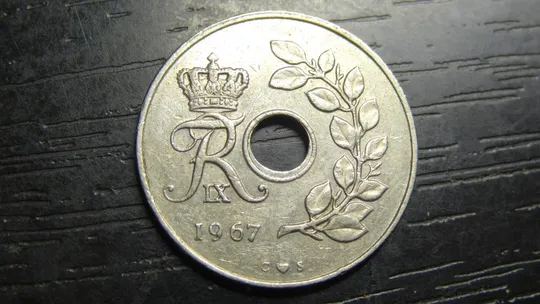 25 оре Данія 1967 (з отвором) Ціна
