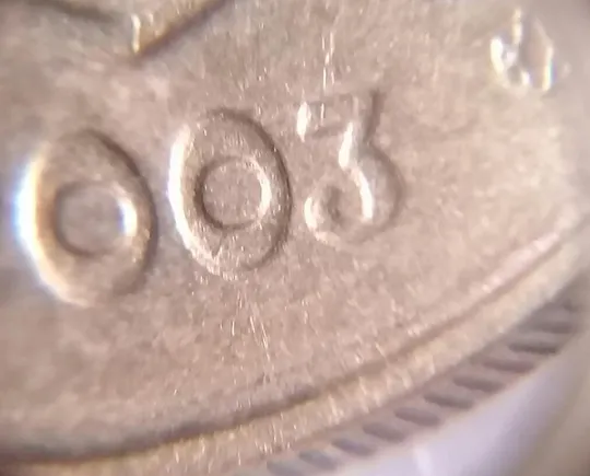 (1247) 10 копійок 2003 здвоєння елементів зображення на аверсі, двійний удар, зминання + круговий виробіток штампа (10 копеек 2003 брак) в Україні