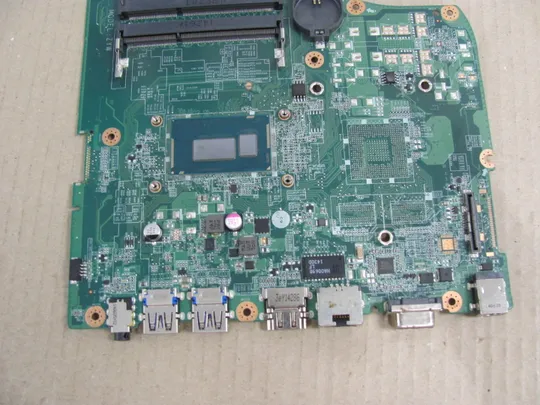 номер0231-12 материнська плата,Mainboard,Материнка,Основна плата,Системна плата,Плата системи,Laptop motherboard,мамка, ноутбучна плата DA0ZYWMB6E0 SR1EK i3-4005U для ACER Aspire  ES1-711 ES1-731 ES1-771   оригінал Де купити