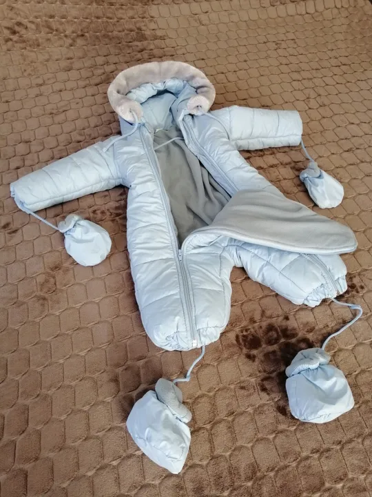 Комбінезон зимовий для хлопчика (розмір 74) Стан ідеальний. Продаж