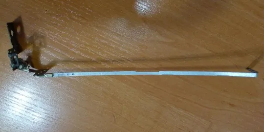 Петля матрицы (правая) 34.4VM07.011 SZS-R Acer Aspire V5-531 V5-551 V5-571 Ціна