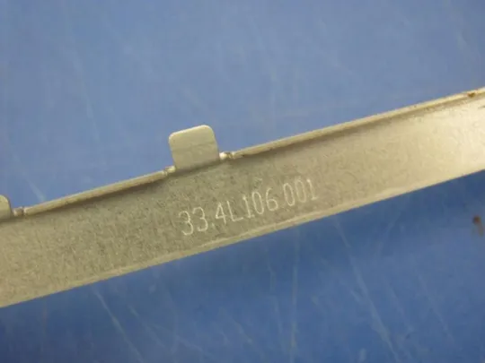 №165-12 кріплення 33.4L106.001 для MEDION AKOYA S4217T оригінал З аукціону