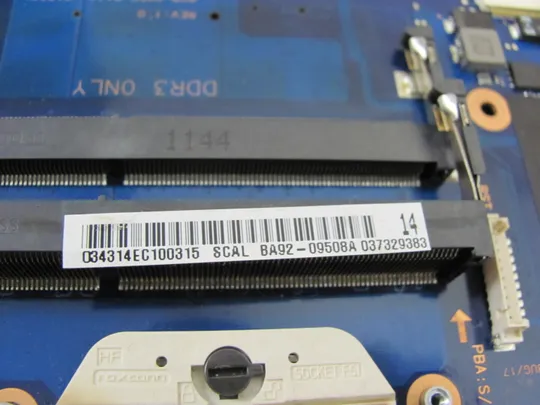 407-14 материнська плата BA41-01822A  для  Samsung NP305 NP305E7A  305E   оригінал Характеристики