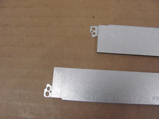 827-11 кріплення матриці 6053B1480201 для HP EliteBook 730 735 830 G5 G6 оригінал З аукціону