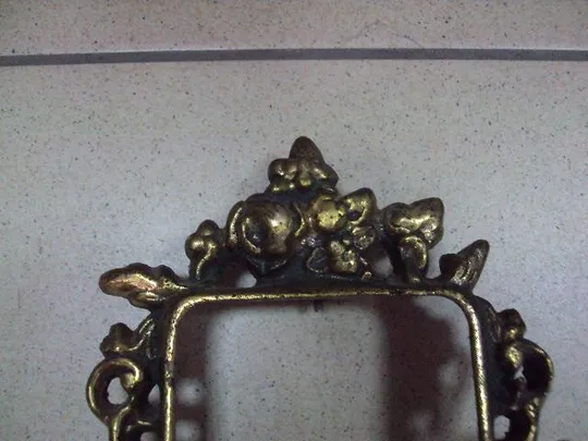 Корпус под часы настольные каминные бронза высота 22,5 см, посадочный под часы 7,3 х 7,5 см №11402 Інтернет-аукціон