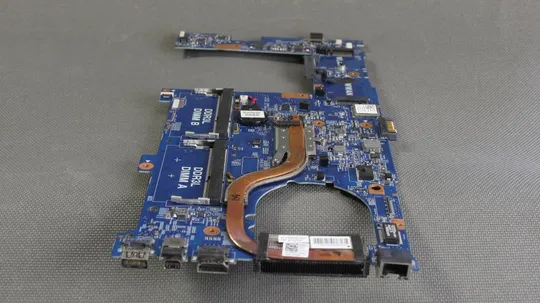 Купити плата ноутбука Dell Latitude 3340 DLR30 MB 13229-1 PWB:5X37M Rev:A00 (i5-4200U, UMA, 2xDDR3L)