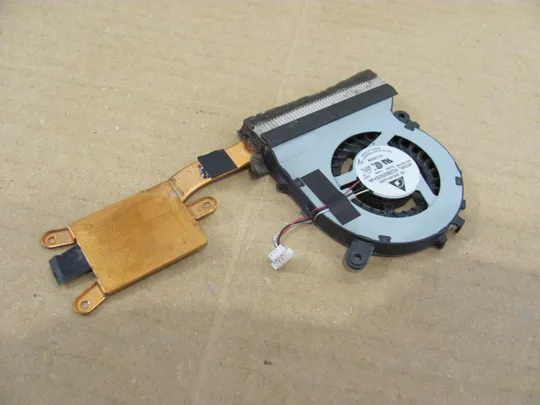 Купити 550-19 система охолодження BA62-00673A для SAMSUNG NP530 NP530U3C 530U оригінал