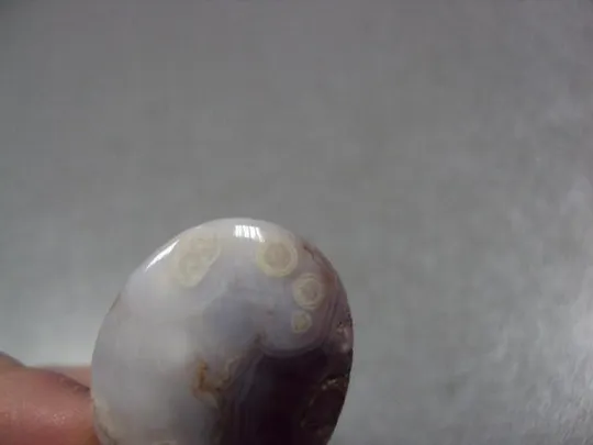 Камень агат овальный для ювелирных изделий вес 4.8 г размер 6 х 29 х 21 мм №13300 Інтернет-аукціон