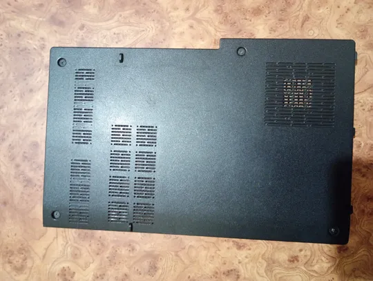сервісна кришка lenovo y550 Ціна