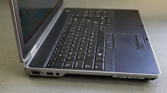 Купити Ноутбук Dell Latitude E6530 Intel i7-3540M 3.60GHz/ 8Gb DDR3/ GF 5200M/ экран 15.6&quot; LED