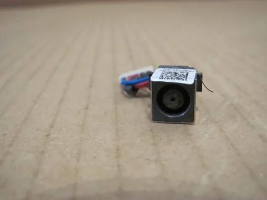 Купити 68-49 роз'єм живлення 04XV4N DC30100VB00 для DELL Latitude E5470