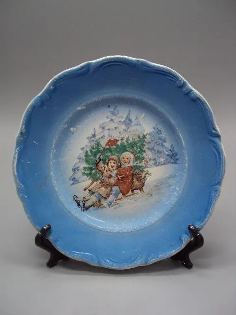 Декоративная тарелка фарфор агитация Новый год дети катаются на санках зима 1,7х17,2 см №13401 Ціна