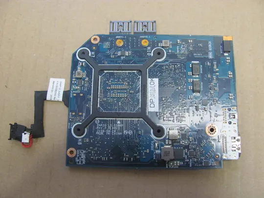 Купити номер0986-13 відеокарта DAP10 LS-F596P AMD E9260 216-0896288 4GB GDDR5 для Dell Precision 7530 7540 M7540  оригінал