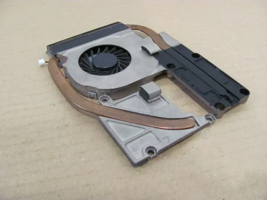 8-7 система охолодження 06HNV7 для Dell VOSTRO 3560 V3560 оригінал Недорого