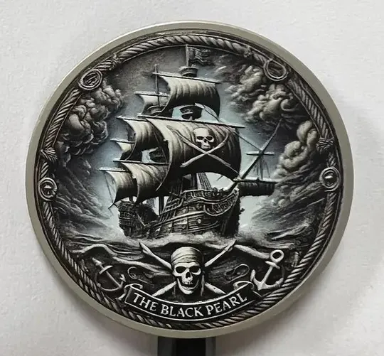 Набір із 3-х монет "Піратські кораблі у Карібському стилі". З аукціону