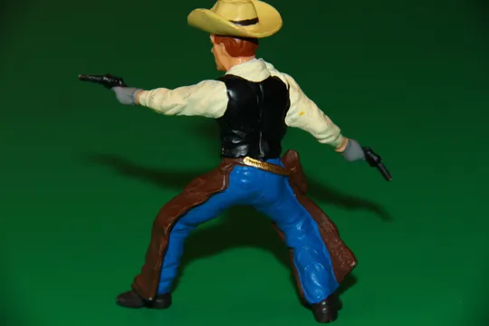 Купити КОВБОЙ З КОЛЬТОМ PAPO Франція 90-100мм № по каталогу 39503