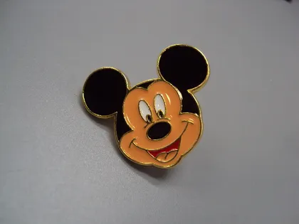 фото, Значок пін мультсеріал Disney Mickey Mouse мультфільм Дісней Міккі Маус знак брошка №18467