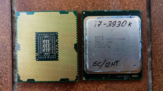 6х ядерный процессор Intel i7-3930k SR0KY 6C/12HT 3.20-3.80GHz/15M/5.20GT/s 130W Sandy Bridge LGA201 Ціна