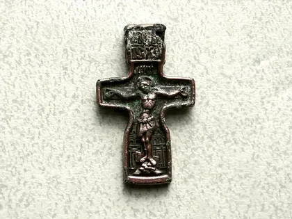 фото, Хрестик натільний