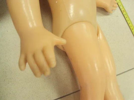 кукла ссср Тая Донецк пластмасса битые пятки и носочки, по руке и лицу паутинка №926 Характеристики