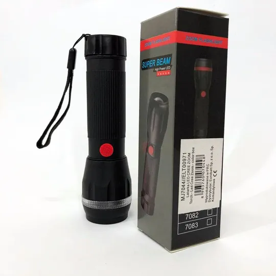 Ручний ліхтарик на батарейках (3хААА) з функцією зуму, кишеньковий міні ліхтар лед ліхтар переносний гарний З аукціону