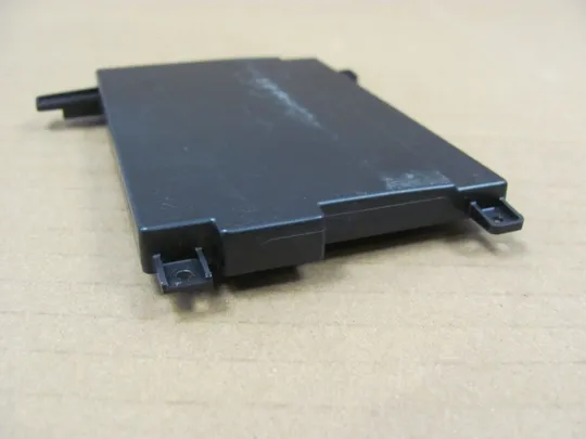 номер0353-10 кріплення корпусу 071Y5H   для Dell Latitude 5510 5511  Precision 3550 3551  оригінал Де купити