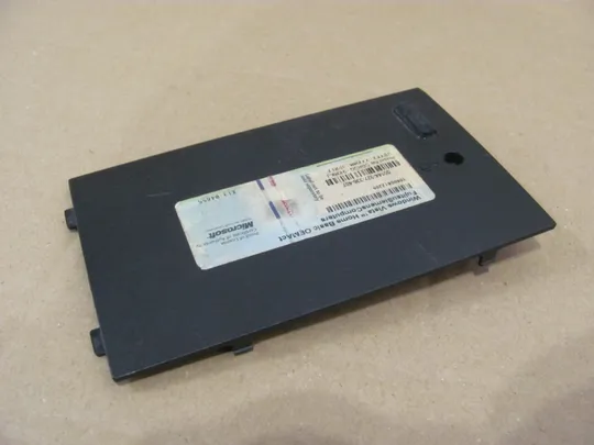 84-1 сервісна кришка для оригінал Fujitsu Siemens Esprimo Mobile V5535 Недорого