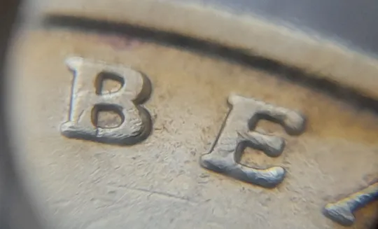 (8215) 1 гривня 2006 різновид викрошки у букві "Р" слова "ГРИВНЯ" на гурті + двійний удар на реверсі (1 гривна 2006 брак) Інтернет-аукціон