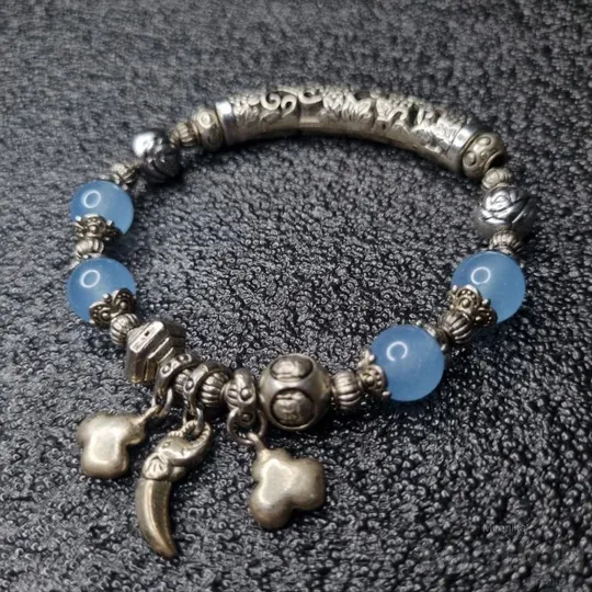 Браслет з блакитним камінням Ціна