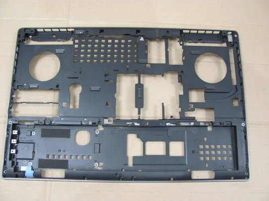 680-5  Кришка дно піддон корпуса  01HVX1 AM26K000502 для  Dell Precision 17 7730 7740 M7730 M7740 оригінал Ціна