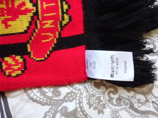 Спортивний шарф Манчестер Юнайтед З аукціону