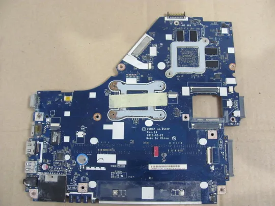 Купити 590-5 материнська плата V5WE2 LA-9531P  SR16Z  i7-4500U для Acer Aspire E1  E1-572G E1-572 V5-561G оригінал
