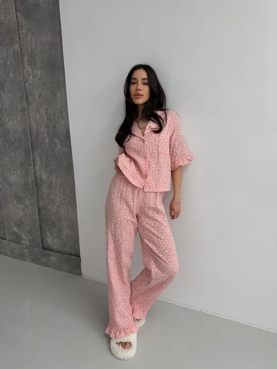 Піжама жіноча муслінова 100% бавовна принт леопардовий пудрова Ціна
