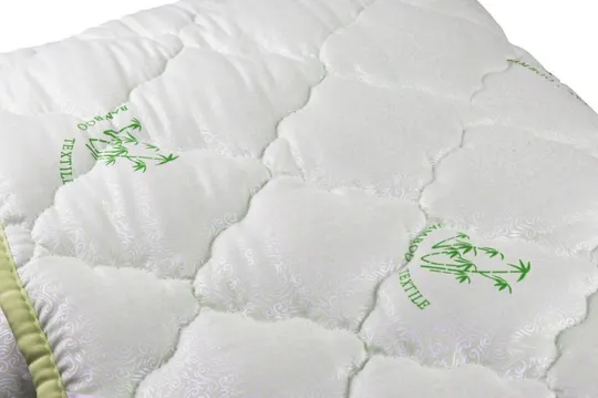 Одеяло закрытое однотонное бамбуковое волокно (Микрофибра) Двуспальное Евро 200х220 55038 Продаж