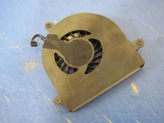 Купити номер0173-38 Вентилятор (кулер, FAN) 0GVHX3 DC2800099F0 для Alienware M17x R4 оригінал