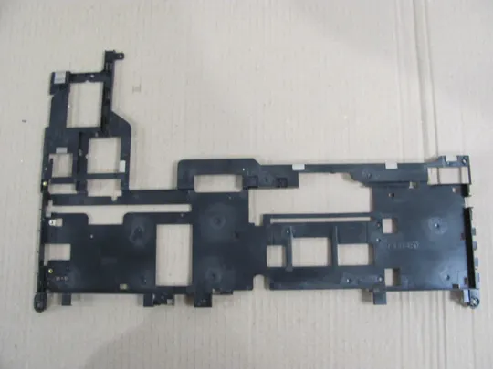номер0252-6 кріплення Фіксатор Скоби Закріплювач Механізм з&#039;єднання fastening корпуса 029JC7 AP1S4000200  для  Dell Latitude E5590 E5591 оригінал Ціна