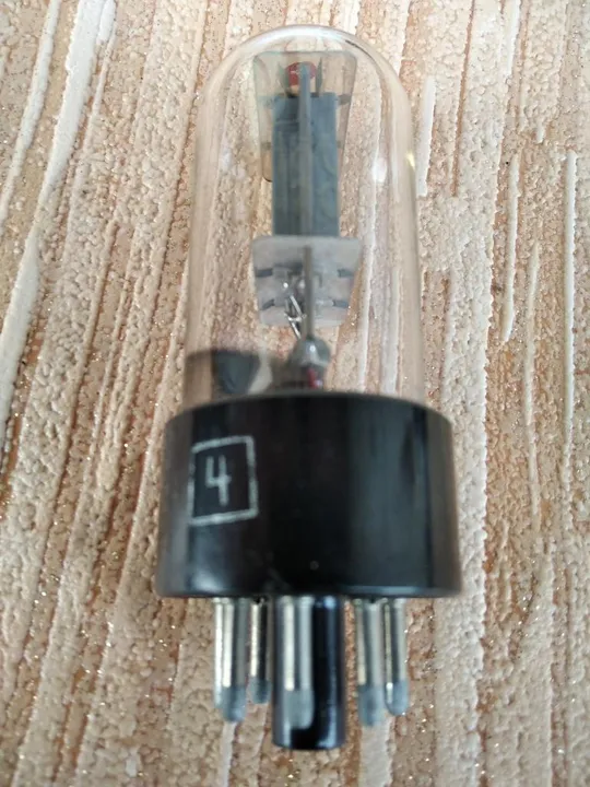 Радиолампа  6Н8С. Ціна