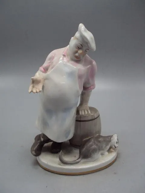 Фигура фарфор статуэтка ЛФЗ кот и повар басня Крылова высота 18,5 см №13925 Ціна