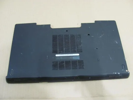 №366-9 сервісна кришка 06T3T2 AM0VI000701 для DELL LATITUDE E6540 оригінал Ціна