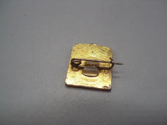 Знак спорт Лужники коньки снежинка конькобежный спорт фигурное катание ссср гербоид №17705 З аукціону