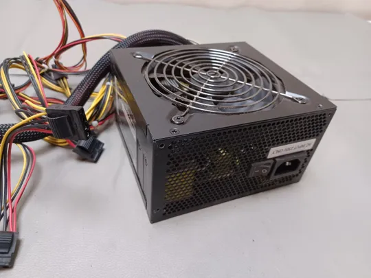 1211 блок живлення для ПК  COOLER MASTER RS-400-PCAP-A3  НІМЕЧЧИНА З аукціону