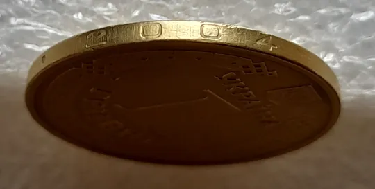 (5157) 1 гривня 2004 розшарування металу (расслоение) на реверсі (1 гривна 2004 брак) Торговий майданчик