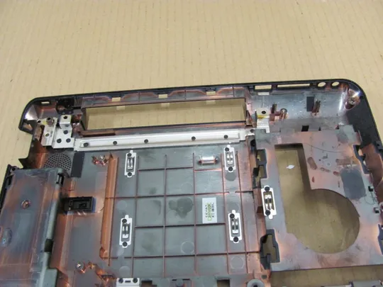 470-1 Кришка дно піддон корпуса 39.4N002.001 для MEDION P7624 оригінал Де купити