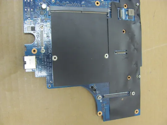 номер1000-10 материнська плата Mainboard Материнка Основна плата Системна плата Плата системи Laptop motherboard мамка ноутбучна плата CAP10 LA-E321P   i7-7820HQ SR32N для Dell Precision 7710 7720 оригінал З аукціону