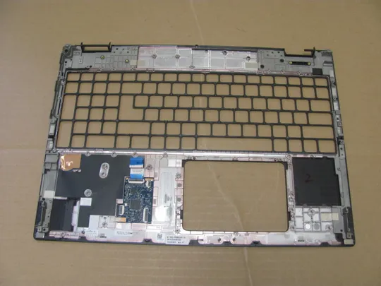 Купити номер0978-2 корпус кришка палмрест корпус топкейс cover-C 02GKJD AP3MM000902 AP3MM000901 для Dell Precision 7670 7680  оригінал