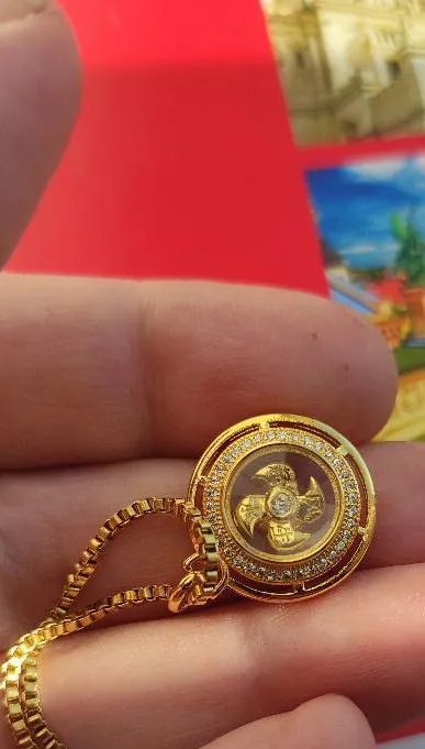 интересная красивая подвеска  підвіска с вращающейся деталью-&quot;мельницей&quot; внутри cd345 Продаж