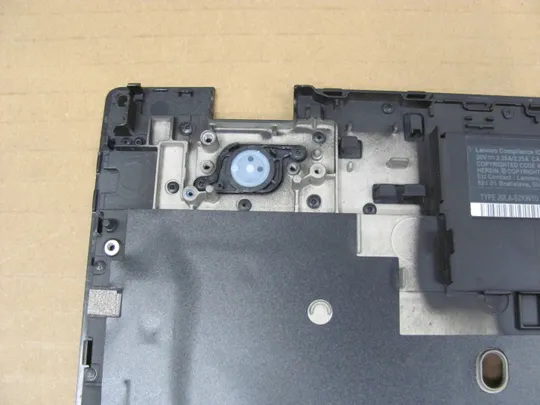 729-2  Кришка панель палмрест 460.0CW06.0003 01YR481 для Lenovo ThinkPad T580 P52S оригінал Характеристики