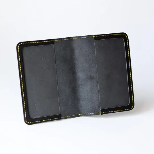 Обкладинка для паспорта "ССО" чорна з позолотою. З аукціону