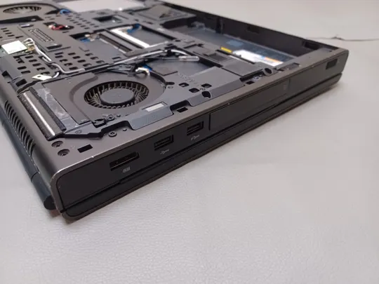 1036 DELL PRECISION M6800 core i7 НІМЕЧЧИНА Торговий майданчик