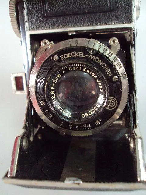 Фотоаппарат Германия Welti Welta объектив Carl Zeiss Jena 2,8/5 F.Dectel-Munchen с чехлом №11920 Де купити
